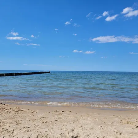 Komfortowy Przy Plazy Z Klimatyzacja אוסטרוני מורסקי